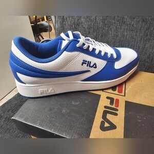 Fila Men's A-Low In White and Blue